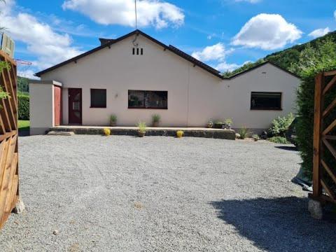 Yvoir, La Porte Des Ardennes Exterior photo